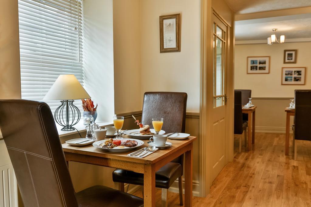 The Coach House Brecon Hotel Exterior photo