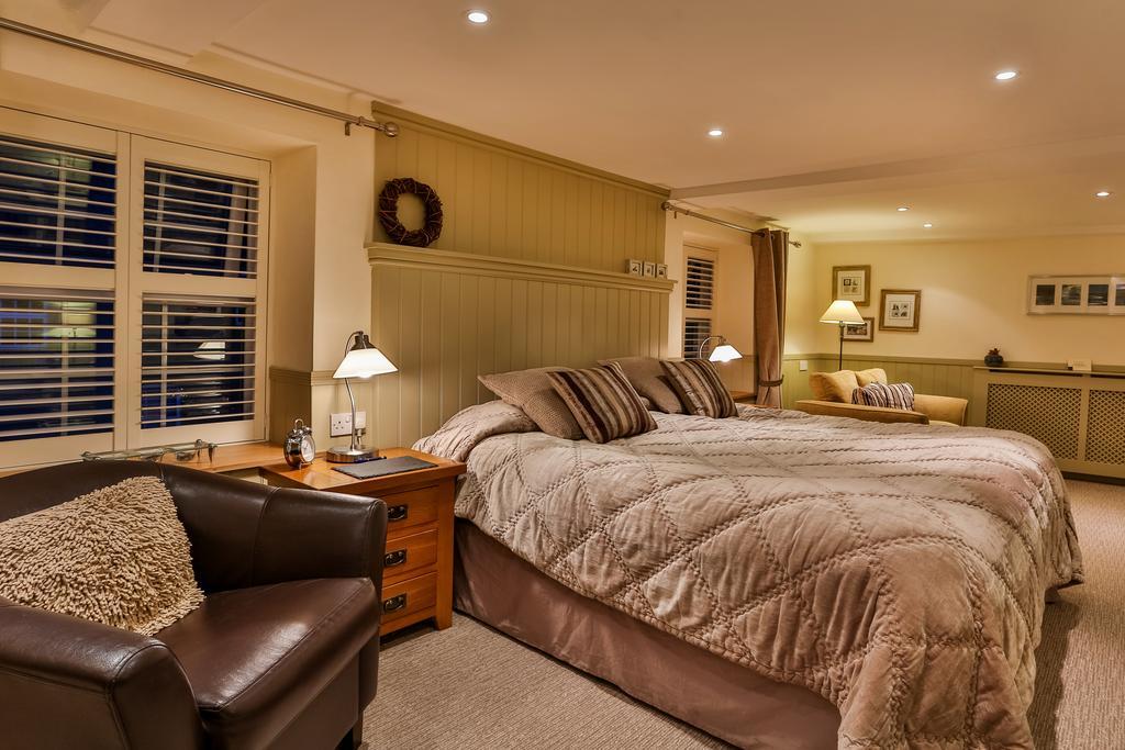 The Coach House Brecon Hotel Exterior photo